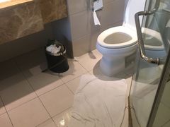 -宜昌均瑶国际酒店(宜昌CBD购物中心夷陵广场店)