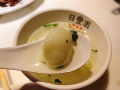 鱼丸汤-日丰园海肠水饺·老字号大连海鲜(和平广场店)