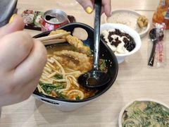 -桂在香知桂林米粉(红博中央公园店)