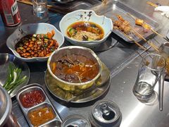 -马路牙子烧烤音乐酒馆(望京店)