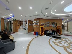 -雅悦齿科(顾村公园店)