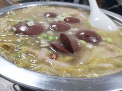 血肠酸菜白肉-东北菜冰城一家人