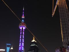 -黄浦江游览十六铺3号码头网红自助餐