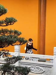 -Hello Lady发型设计