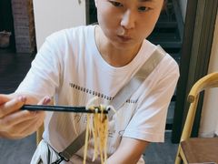 -牛八宝桂林米粉(八里庄店)