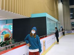 -冰纷万象滑冰场(二七万象城店)