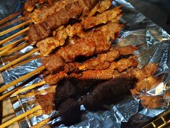 热气羊肉串-云晓光头烧烤吧(盛夏店)