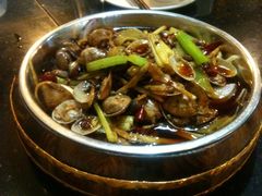 花甲-休记光头香辣蟹干锅店(衣冠庙店)