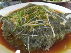 -叶存利海鲜大馅饺子(东戴河止锚湾店)