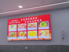 -丹水桥地锅鱼·翘嘴鲌·地方特色全鱼宴(丹江口大坝店)