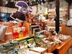 -猫的天空之城概念书店(杭州南宋御街店)