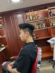 -绅仕門男士理发馆