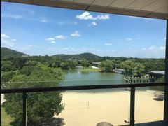 -上海佘山世茂艾美酒店