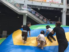 -蒙特利亲子乐园