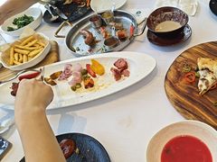 -马克西姆俄罗斯餐厅(通亚街店)