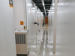 -安东易迷你自助仓储寄存仓库(杨浦店)