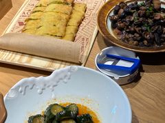 -头上红煨盐鸡·非遗院子餐厅