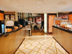 -怡咖啡海鲜自助餐厅(浦东香格里拉店)