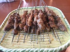-亮亮烧烤(积玉桥总店)