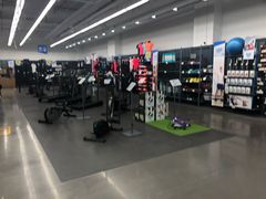 店内环境-迪卡侬(民族东店)