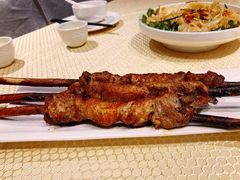 戈壁滩红柳烤肉-巴扎美食·新疆菜·西域歌舞表演餐厅(新疆大厦店)