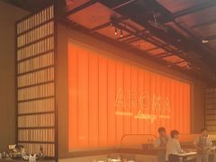 -洛缦音乐餐厅(工业展览馆万象城店)
