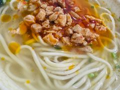 -黄阿姨锅贴大王(万航渡路店)