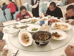 -沪华海鲜大酒楼(南汇店)