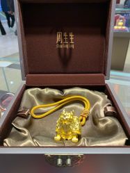 -周生生Chow Sang Sang(先天下店)