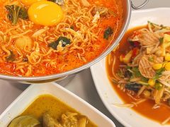 -Magic Food Point(Airport Street food)