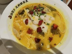 -渝是乎酸菜鱼(龙旗购物中心店)