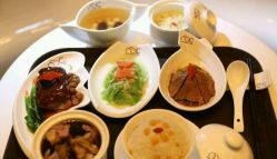 -爱月坊产后护理中心(万达店)