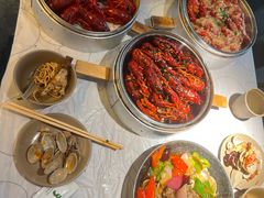 -巴厘龙虾·榜首油焖大虾(音乐学院·沿江酒馆店)