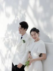 -巴黎时尚婚纱摄影(南汇店)