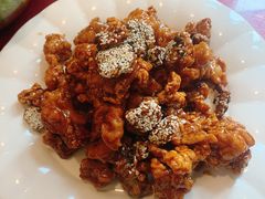 酱爆核桃鸡丁-大眼锅贴水饺(河东店)