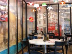 -潮庭港式茶餐厅·熊仔奶茶(同济广场店)
