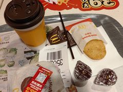 -麦当劳(得来速车道点餐 五里墩店)