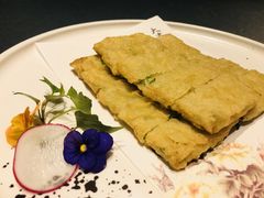 酥脆葱肉卷-聚宾楼·烤鸭·家宴(科技三路店)