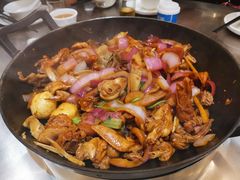 -胡须佬鸡煲四季火锅店(石厦西村直营店)