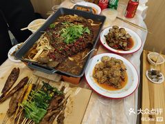 -郑记•不夜城烧烤•龙虾•虾蟹(黄鹤楼店)
