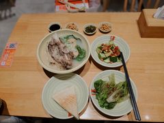 -熊大师牛羊粉(红谷凯旋店)