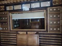 -三锅莊·牦牛肉火锅·香格里拉特色藏餐宴请餐厅(菱角塘路店)