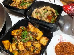 -牛华八婆麻辣烫(龙湖U城店)