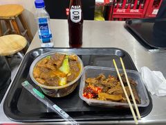 -阿姨牛杂(北京路店)
