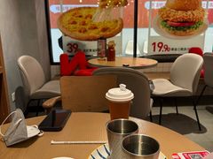 -必胜客(大宁路店)