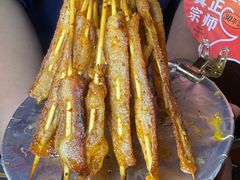 -何师烧烤Pro ·小龙虾·江湖川菜·精酿啤酒(太古里店)