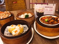 -广州中心皇冠假日酒店·百粤楼