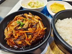 -老娘舅餐厅(黄龙体育中心店)