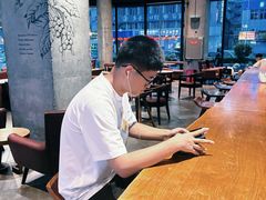 -星巴克(延吉百利城店)