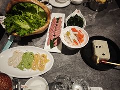 -德天肥牛海鲜火锅(城西银泰店)